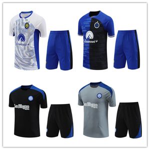 2024 2025 Inter Trainingspakken met korte mouwen, set 23 24 25 Maglia Milano LAUTARO THURAM BARELLA heren- en kindertenue voetbalsurvetement trainingspak kindervoetbalshirts