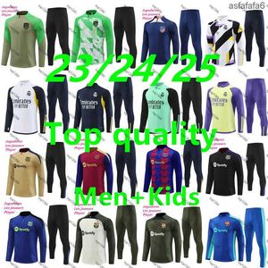 2024 2025 Madrid Camisetas de Soccer Jersey Training Costume Ferran Pedri 232425 Barcelonas Half Zip Men and Kid Set Barca Football TrackSuit Tiped Sweater UniFo Asfi