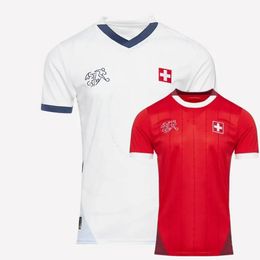 2024 2025 Suisse Jerseys de football Okafor Vargas Akanji Schr Freuler Zakaria Amdouni Shaqiri Elvedi 24 25 Shirt de football de l'équipe nationale 4xl