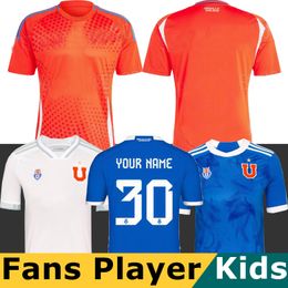 2024 2025 UNIVERSIDAD DE CHILE Jersey Chili thuis uit shirts VARGAS PALACIOS MOYA FERNANDEZ Thuis Blu Uit Wit voetbalshirt Korte mouw uniformen