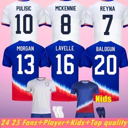 2024 2025 Kit de maillot de football USAS Copa America USWNT Ensembles pour enfants FANS USMNT 24/25 Home Away Nouveau style Kit national Uniforme Version du joueur de football PULISIC BALOGUN SMITH