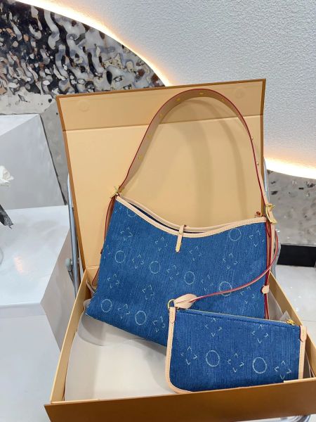 2024 24SS Diseñador de lujo para mujer Carryall Nuevo bolso de viajero de mezclilla Bolsos cruzados para mujer Bolso de hombro Bolsos para tableta Bolsa de maquillaje Bolsas de compras Cartera 30 cm