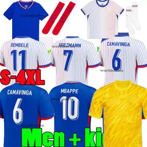 2024 25 Fan Jersey de football français Benzema Giroud Mbappe Griezmann Saliba Pavard Kante Maillot de Foot Equipe Women Kids Jersey Home Guil