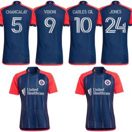 2024 25 Hommes 5 Chancalay Soccer Jerseys Revolution 1 Ravas 17 Wood 9 VRIONI 24 JONES 29 BUCK 18 BOATENG 12 LIMA 10 GIL 47 BAJRAKTAREVIC 8 POLSTER Kits de maillots de football