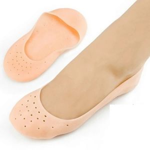2024 2pcs = 1 par de pies de silicona cuidados para el barco calcetines de gel hidratantes calcetines con agujeros para el cuidado de la piel del pie de la piel herramienta de cuidado de los pies para