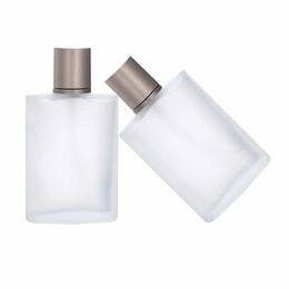 2024 30 ml 50 ml Clear Glass Spray Bottle Frosted Square Glass Parfum Bottle Cosmetische verpakkingsfles flesjes flessen voor vierkante parfumfles voor