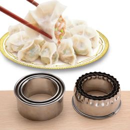 2024 3 stks rond/bloemvormige deeg snijgereedschap keukengadgets roestvrijstalen knoedels snijder draagbare dumplings wrappers mallen voor