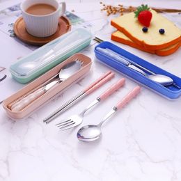 2024 3 -stcs/set camping servies set herbruikbare reisvak set roestvrijstalen lepel lepel chopsticks draagbare kast met geschenkdoos - voor