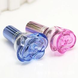 2024 6ml colorido en forma de rosa de vidrio vacío botella de perfume pequeña muestra de parfume portátil para rociador de aroma recargable en forma de bottlerosa