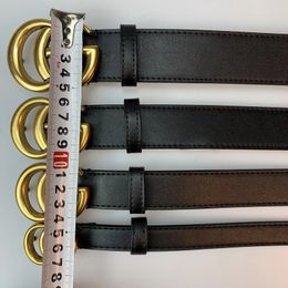 2024 AAAAA Cinturón de diseñador Hombres Mujeres Cinturón clásico Cinturones de marca de moda Cuero de vaca genuino 7 colores opcionales Alta calidad con caja
