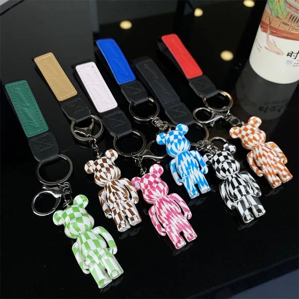 Porte-clés ours à rayures en acrylique, support créatif, sac de voiture, couple, petit pendentif, vente en gros, 2024