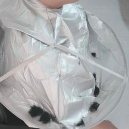2024 Middellange middelgrote kapsel Cloak Doek Haar kleurstof driedimensionaal ademende huishoudelijk kapsel cloak vouwbaar kapselgereedschap- middelgrote grootte