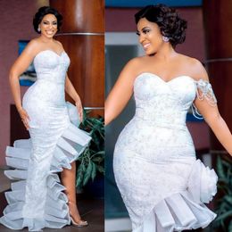 2024 Robe de mariée sirène africaine pour la mariée, plus la taille des robes de mariée Illusion une épaule asymétrique robe de mariée en dentelle perlée pour le Nigeria femmes noires filles D187