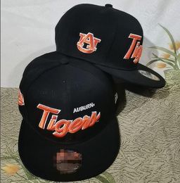 2024 Todo el equipo Fan's USA College Baseball Ajustable Alabama Crimson Auburn Tigers Sombrero en el campo Mezcla Orden Tamaño Cerrado Bill plano Base Ball Snapback Caps Bone Chapeau a2