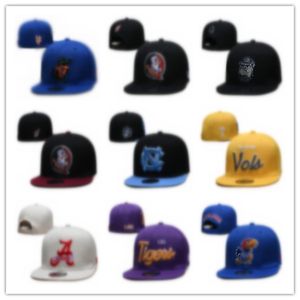 2024 Todo el equipo Fan's USA College Baseball Ajustable Notre Dame Fighting Irish Hat On Field Mix Orden Tamaño Cerrado Flat Bill Base Ball Snapback Caps Bone Chapeau A0