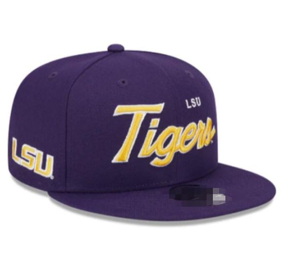 2024 All Team Fan's USA College Baseball réglable Alabama Crimson LSU Tigers Chapeau sur terrain Mix Taille de commande Fermé Plat Bill Base Ball Snapback Caps Bone Chapeau a0