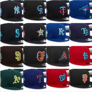 2024 Toute Team Mélangez Color Fan's Baseball Hat à chapeau ajusté Men de base pour femmes Vintage Flat Sport Ball Snapback Caps Glof Visor Bent Brave Lettres A Bone Chapeau Ma4-04