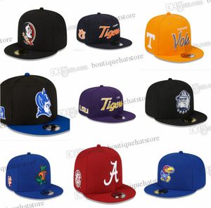 2024 Tous les fans de couleurs mélangées de l'équipe NCAA USA College Baseball Chapeau réglable Hommes Femmes Taille unique Vintage Flat Sport Base Ball Snapback Caps Lettres A N Bone Chapeau Feb29-03