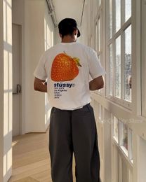 2024 American Strawberry estampado de algodón gótico de gran tamaño camisetas Harajuku Couples Street Graphic Y2K Tops Goth Men Clothen 822585
