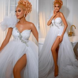 2024 Arabe ASO EBI plus taille blanche A-line plage robe de mariée cristaux de perle en lace