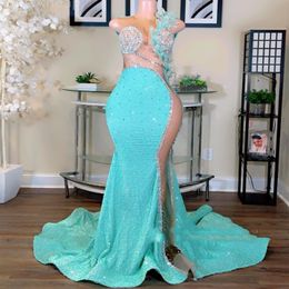 2024 Aso Ebi Skyd Sky Blue Prom Robe Crystals Crystals Paillez Fête Forme Deuxième réception Robes de fiançailles d'anniversaire Robe de Soiree ZJ32