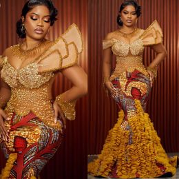 2024 ASO EBI Gold Traditional Sirène Prom Robe Crystals Crystals Perge du soir Fête formelle Deuxième réception 50e anniversaire Robes de fiançailles Robe de Soiree ZJ64