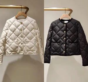 Manteau court en duvet Lingge Style Sandro, noir et blanc, nouvelle collection automne/hiver 2024