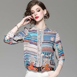 2024 Herfst/winter Nieuwe dameskleding Europese en Amerikaanse staande nek Geometrisch contrast Silkshirt Top comfortabel