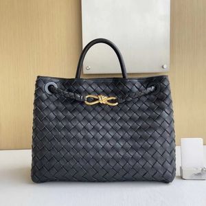 2024 B Famille Boucle à 8 lignes Andiamo Sac d'origine en cuir original New Toven Woven's Portable Single Bodor Crossbody Document officiel sac fourre-tout sacs de créateurs