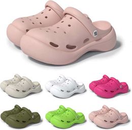 2024 B4 Sécran de livraison gratuite 4 glissades Sandal Slipper Sliders For Men Women Sandals Gai Mules Men Femmes Slippers Trainers Sandles Color40515