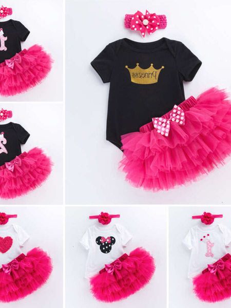 2024 Baby Girl tenue en noir et blanc à manches courtes à manches courtes à manches courtes à manches courtes Princess Set Summer Baby One Year Children's Clothing