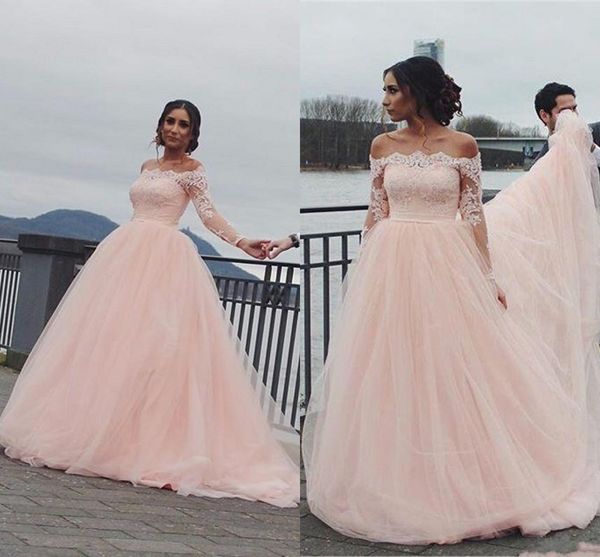 2024 Baby rose quinceanera Robes de robe de bouche épaule Appliques en dentelle en tulle