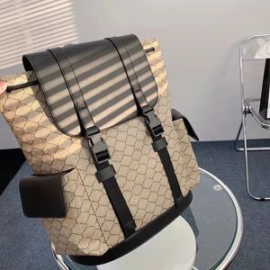 2024 rugzakken koe echt leer voor mannen en vrouwen hoogwaardige grote capaciteit schoolbagbag winkelen back pack school reistassen purn pu designer tassen