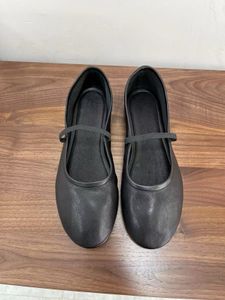 2024 zapatos de ballet sandalias bailando zapato individual con zapatilla de gato cátal patente de tacón de tacón de tacón temperamento de la cadena de la cadena de la dama Mary Jane