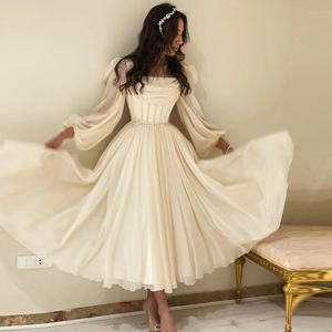 2024 Robe de soirée arabe courte beige avec ceinture col carré manches longues longueur de thé femmes robes de soirée formelles robe de soirée