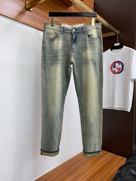 2024 Jeans les plus vendus Designer Denim Pantalon brodé Pantalon de mode Pantalon de style Hip Hop Pantalon à glissière, Taille 28-40 # 006