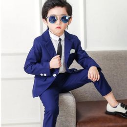 2024 jongenspakken voor bruiloften blazer broek kinderen formele kleding jurken kinderen feest sets klassiek Teager Boy School Uniform 240401