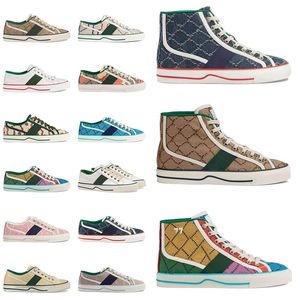 2024 Marque Designer Top Quality Tennis 1977 Hommes Femmes Chaussures Orange Jaune Vert Rose Bleu Rouge Patchwork Polka Dot Line Blue Line Sole Casual Chaussures Taille 36-44