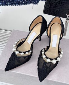 2024 Escarpins de mariage de mariée Chaussures de luxe Aurelie Sandales à bout pointu pour femmes avec embellissement de perles à lanières blanc noir dentelle fête de mariage talons hauts EU35-43 avec boîte