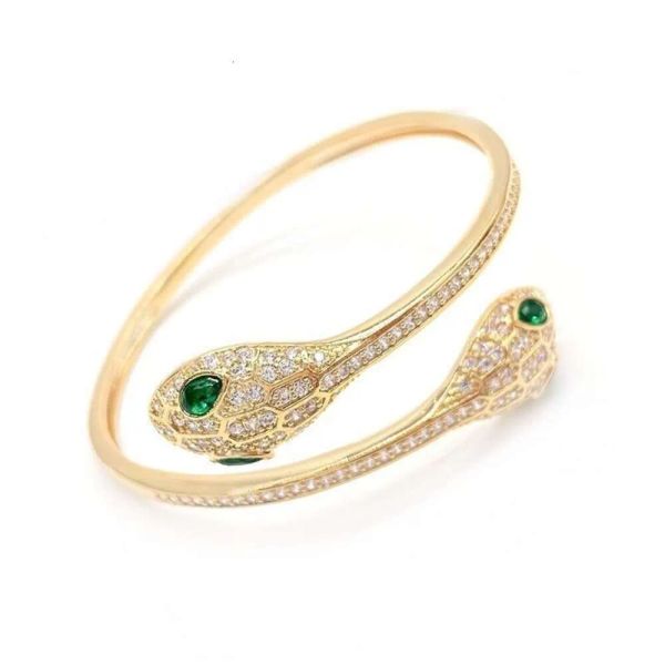 2024 Bulgarilies Bracelet Designer Femmes Top Qualité Plein Diamant Serpent Bague Femmes Tête Aux Yeux Verts Double Avec Ouverture Réglable
