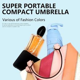 2024 Capsule Umbrella Small and Portable Color Couleur Femmes Sunshade et Rain Double utilisation Protection Pocket Umberla Ultraviolet Proof pour