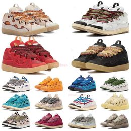 2024 Chaussures de sport de luxe en cuir femmes baskets chaussures de créateurs extraordinaires en cuir de veau en caoutchouc Nappa Platformsole hommes formateurs chaussures de plein air