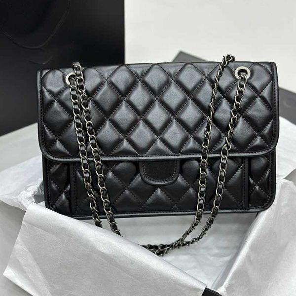 2024 Tienda de bolsos casuales % 100 Bolsos de diseñador superior Nuevo Lingge Bolso de mujer de gama alta Cadena ligera de lujo Cadena simple y versátil Un solo hombro Axila Contacto Servicio al cliente