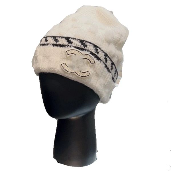 Gorro de pescador de marca de canal 2024, gorro tejido con letras extranjeras para mujeres y hombres, gorro elegante para hombre, gorro de visón blanco