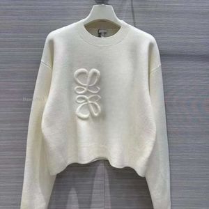 2024 Chaoliu estilo suéteres 23ss nuevas mujeres otoño moda manga larga top highend delgado jersey abrigo diseñador suéter mujeres blanco punto fino Swe