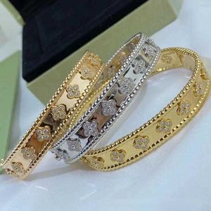 2024 Bedelarmband Handtekening Armband Vanclee Clover Star Caleidoscoop Tricolor Gouden Armband Dames Valentijnsdag Sieraden