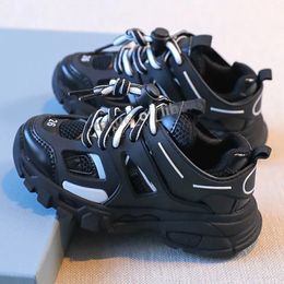 2024 Kind Love Kid Fashion Shoes For Children Basketball Sneakers Baby Boy Athletic Shoe Hook Loop Designer voor jeugdjongen Toddlers EU 26-35 T7