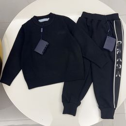 Ensemble pull et pantalon pour enfants, pour garçons et filles, loisirs de printemps et d'automne, nouveaux tricots et pantalons, 2024