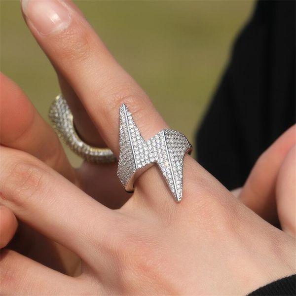 2024 Choucong Hip Hop Anneaux De Mariage Sparkling Vintage Bijoux 18K Or Blanc Remplissage Pave 5A Zircon Cubique CZ Diamant Partie 3D Bague De Fiançailles Pour Hommes Cadeau