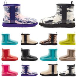 2024 Classic Clear Mini Boots Designer Bottines de neige d'hiver Top Haute Qualité Brevet Femmes Femmes Fourrure Filles Satin Boot Bottines Hommes Bottines Neige Demi Genou Court 35-40